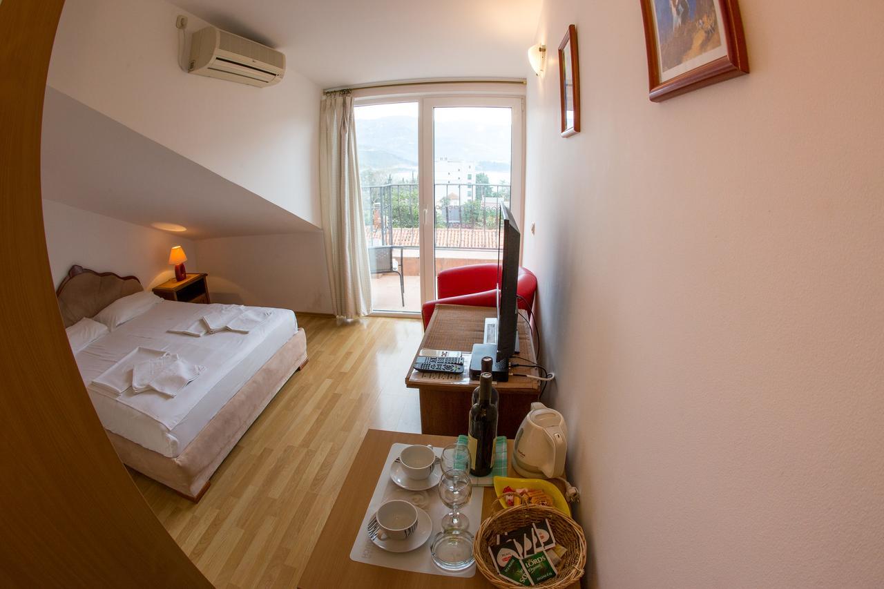Apartments Luka Budva Eksteriør billede