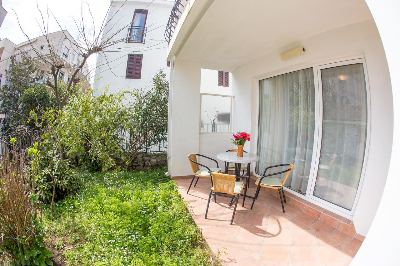 Apartments Luka Budva Eksteriør billede