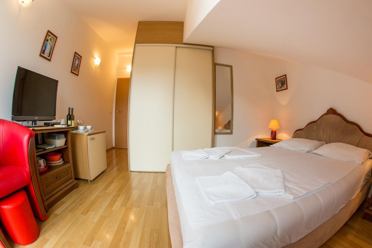 Apartments Luka Budva Eksteriør billede
