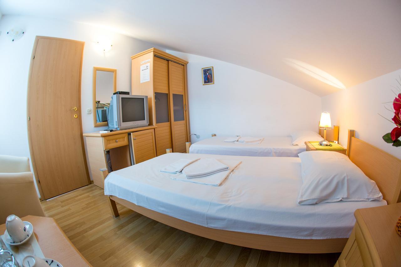 Apartments Luka Budva Eksteriør billede