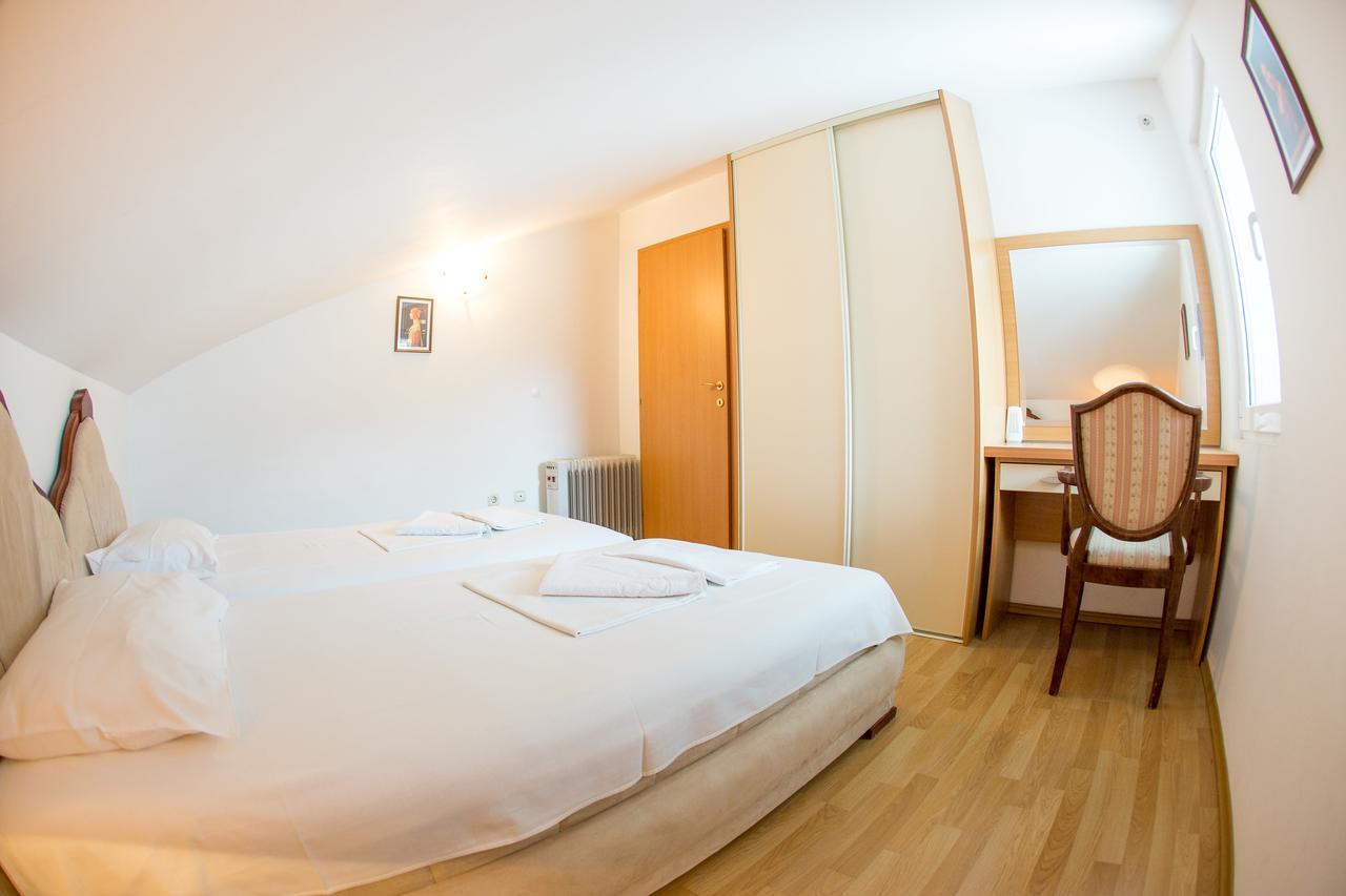 Apartments Luka Budva Eksteriør billede